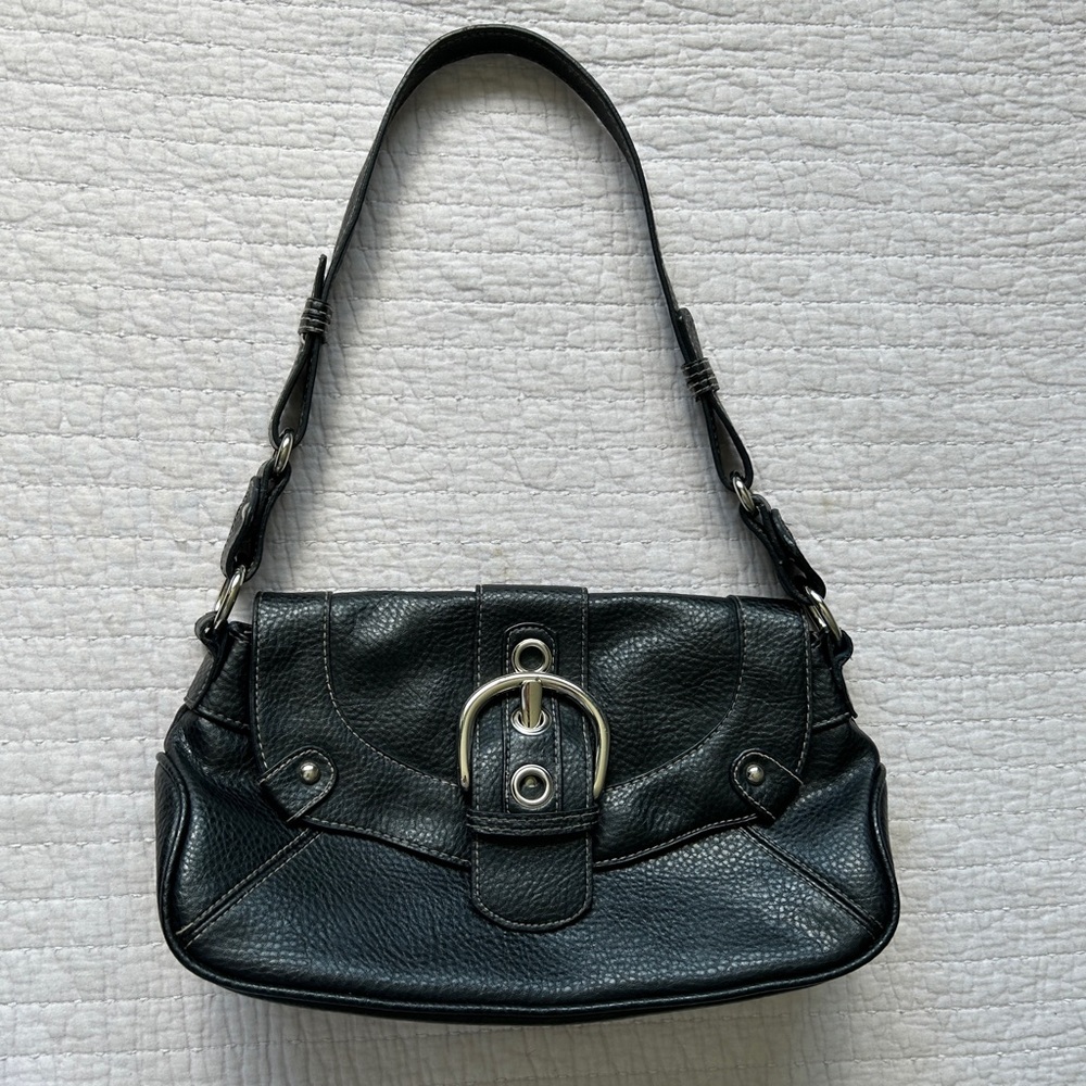black silver buckle y2k shoulder bag faux leather